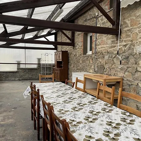 Confortable Avec Terrasse Dans La Montagne Bourbonnaise, Animaux Acceptes - Fr-1-489-497 Ferrières-sur-Sichon